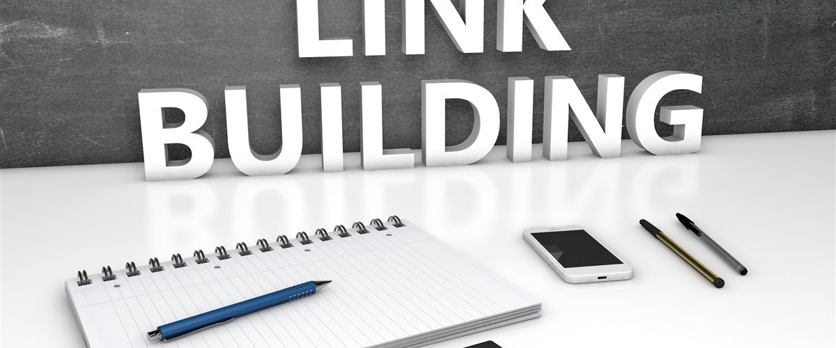 Backlink Quality vs. Quantity: The Right Strategy for 2025